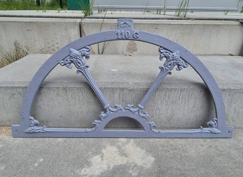 Altes gusseisen fenster - fenster,