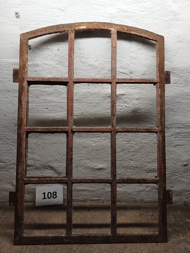 Massives altes fenster mit - massives,